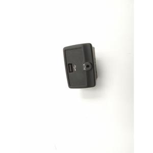 FIAT 500 Série L (351_352) (12>) Entrée AUX/USB 3300184300 - Product Image 3