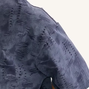 เสื้อยืดผู้ชายผ้าฝ้าย 100% เสื้อยืดลายกราฟิกสไตล์วินเทจผ้ายีนส์ขาดๆ ทรงหลวม น้ำหนักมาก - Product Image 3