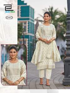 Conjunto de traje de algodón de uso diario elegante de alta calidad con Dupatta estampado geométrico para fiestas disponible en cantidad a granel - Product Image 2