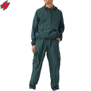 Chándales cortavientos reflectantes de invierno de alta calidad para hombres con tamaño y logotipo de color personalizados - Product Image 1