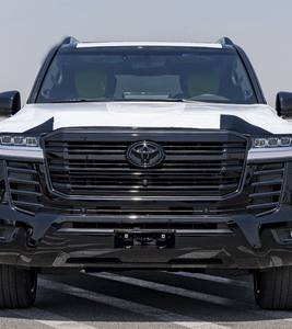 Asientos de Cuero Usados en Buen Estado para LC300 VX 3.5L SUV Gasolina R20, Volante a la Izquierda, Interior Oscuro, Automático - Product Image 1