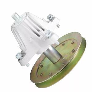 Ensemble de broche pour Cub Cadet MTD 918-04865A 918-04865 LTX1045 avec boulon de montage - Product Image 2