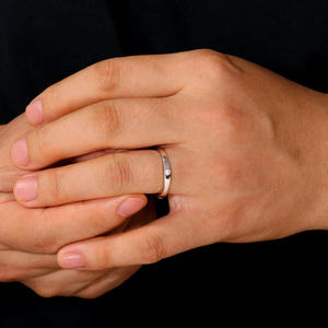 Bague de mariage classique Jeulia pour homme - Bague en argent sterling plaqué rhodium - Product Image 5