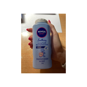 Poudre pour bébé Nivea en vrac disponible à la vente - Product Image 2