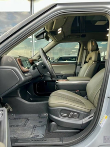 Motocicleta Ri Vi Ia n R.1T Edición Ad.ventu.re 2024 Usada, con Tracción en las Cuatro Ruedas, Paquete de Batería Grande, Protección Inferior Reforzada, Asiento Izquierdo de Cuero - Product Image 6