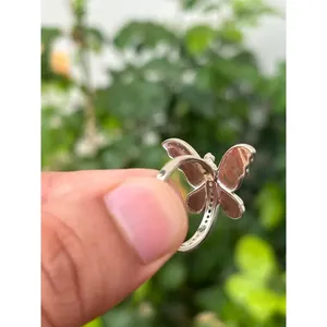 Anillo de Mariposa Esmaltado en Plata 925 Chapado en Oro Rosa, Anillo Ajustable con Incrustaciones de Acero Inoxidable, Anillo Abierto Moderno para Regalo - Product Image 6
