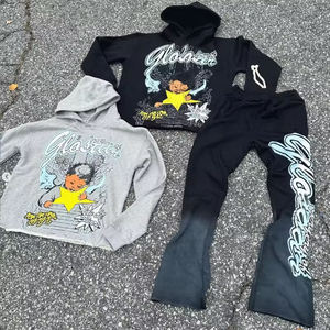 Ensemble sweat-shirt et pantalon de survêtement évasé personnalisé brodé, en coton délavé, coupe ample et oversize pour homme - Product Image 1