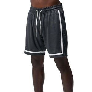 กางเกงขาสั้นกีฬาผู้ชายเอวกลาง ผ้ากันยับ ระบายอากาศดี เหมาะสำหรับออกกำลังกายที่ยิม รับสั่งซื้อจำนวนมาก - Product Image 1