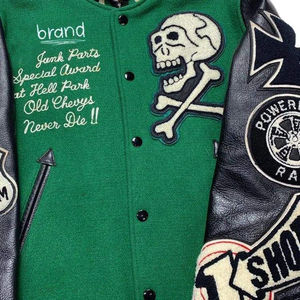 Blouson aviateur vintage pour homme en blanc, broderie en chenille personnalisée, style varsity d'hiver - Product Image 4