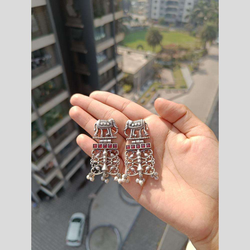 สีชมพูเข้ม