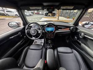 MINI Convertible C_ooper S 2024 USADO en Excelentes Condiciones - Product Image 4