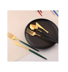 Ensemble de couverts en or avec poignée en titane pour desserts en acier miroir ou ensemble de cuillères à couverts aux fruits vente à chaud - Product Image 1