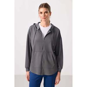 Sudadera con Capucha Extra Grande de Textura Suave Tommylife para Mujer - 97302 Negro - Beige - Product Image 4