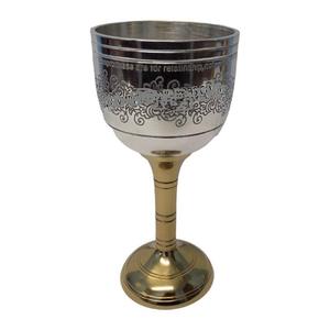 Gobelets à vin en métal artisanaux au design antique avec paille Accessoires de boisson de luxe pour le vin et les cocktails - Product Image 1