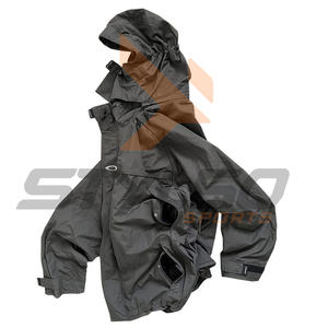 Personnaliser le style et la conception Streetwear Polyester Softshell imperméable Sports de plein air course coupe-vent veste de pluie pour hommes - Product Image 2