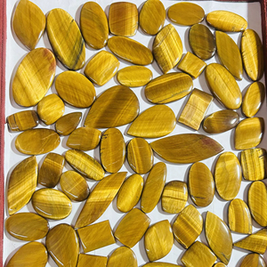 พลอยตาเสือสีเหลืองธรรมชาติทรงหลังเบี้ย, ลูกปัดพลอยตาเสือเกรด AAA รูปทรงผสม สำหรับทำเครื่องประดับ DIY หินขัดเงาอย่างดี - Product Image 1