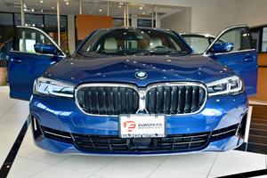 รถยนต์มือสองขายดี ปี 2021 BMW ซีรีส์ 5 รุ่น 530i มีทั้งพวงมาลัยขวาและซ้าย - Product Image 5