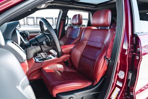 สภาพดีเยี่ยม รถมือสอง ปี 2018 Dodge Grand Cherokee Trackhawk พวงมาลัยซ้าย 4 ที่นั่ง รถ SUV สมรรถนะสูง - Product Image 5
