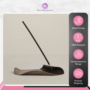 ที่จับเถ้าธูปทำมือทองเหลืองแข็งดีไซน์ทันสมัยที่วางธูปจากอินเดีย - Product Image 2