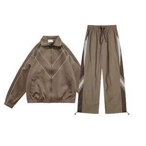 Ensemble de survêtement unisexe en nylon personnalisé avec logo, idéal pour la course, le streetwear et l'entraînement en salle de sport – Collection 2026 de qualité supérieure - Product Image 5