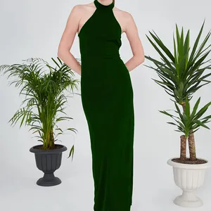 Vestido longo sem costas de tecido de areia com gola alta cor verde, vestido longo casual