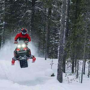 Lynxx Xterrain Brutal 850 E-TEC PowderMax 2.35 M.S. 2024 Moto de Nieve E.S - Product Image 2