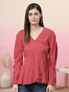 เสื้อผู้หญิงสีแดงลายจุดพิมพ์ลายเรยอนทรงปกติ คอวี แขนยาว สไตล์สบายๆ ดูเป็นธรรมชาติ เหมาะสำหรับใส่ในชีวิตประจำวัน - Product Image 3