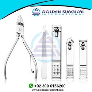 Kit de manucure et pédicure, coupe-ongles |   Kit de toilettage professionnel, outils pour les ongles avec étui de voyage luxueux, vente en gros - Product Image 3