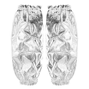 Manchons de bras résistants à la chaleur manchons résistants à la flamme en feuille d'aluminium pour la cuisson soudage soudure fabrication travail des métaux - Product Image 1