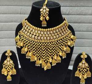 Bijoux tendance Collier de mariée traditionnel clouté avec plaqué or anti-ternissement bijoux pour femmes indiennes en gros personnaliser - Product Image 4