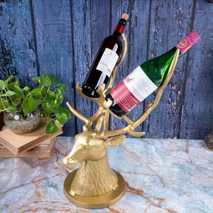 Porte-bouteilles de vin en aluminium plaqué or en forme de cheval Porte-bouteilles décoratif pour fête à la maison Porte-bouteilles à champagne élégant Présentoir de bar - Product Image 6