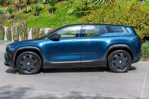 Fisker Ocean 2024 d'occasion, conduite à gauche, sièges en cuir, caméra arrière - Product Image 2