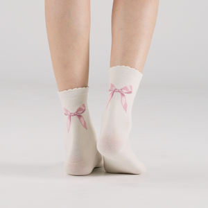 Chaussettes en coton tricoté respirantes pour femmes - Motif imprimé mignon avec nœud en ruban - Chaussettes décontractées coréennes pour tous les jours - Icône B - Product Image 5