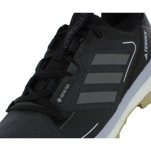 Chaussures Adidas Terrex Skychaser 2 GTX pour femmes Couleur : Noir foncé/Argent Halo/Bleu Halo 100% authentiques - Product Image 1
