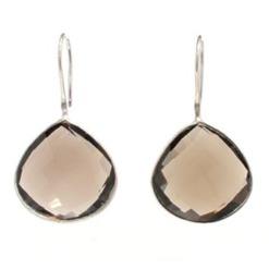 สีน้ำตาล