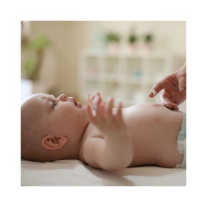 OEM/ODM cosmétiques italiens bébé crème pour le corps pas d'allergies élastique émollient délicat pour le massage - Product Image 1