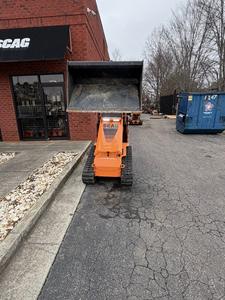 รถตักล้อยางขนาดเล็ก รุ่นใหม่ Scag Jackal (SJ1125W40-25) พร้อมบุ้งกี๋ - Product Image 6