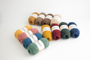 Hazle (100g) Hilo combinado de lana acrílica para manta Bolsa de ropa Crochet para tejedores Hecho en Corea del Sur Hilo de alta calidad - Product Image 3