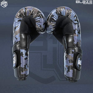Gants de boxe professionnels d'arts martiaux en cuir véritable évacuation de l'humidité à séchage rapide pour Kickboxing Muaythai entraînement Sparring - Product Image 4