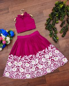 Shoryam Fashion Lehenga Choli pour enfants à imprimé floral - Haut sans manches élégant à volants, jupe longue ethnique, ensemble pour filles, tenue de fête - Product Image 3