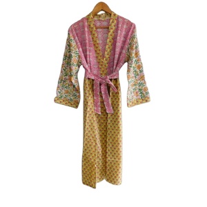 Bloque de mano Floral Impreso 100% Algodón Kimono Albornoz Manga larga Vestido de noche para verano Otoño Primavera Temporadas - Product Image 1