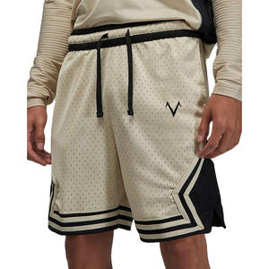 Short en maille élastique extensible design personnalisé maillot de bain imprimé par sublimation Short de plage imperméable à séchage rapide pour hommes - Product Image 1