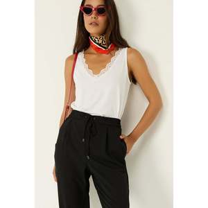 Pantalons décontractés pour femmes à taille élastique, pantalons tissés respirants à taille haute, motif léopard, tailles XL et XXL disponibles - Product Image 3