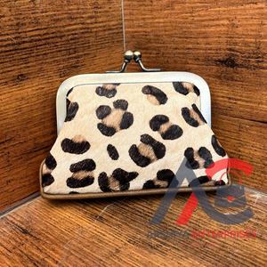 Monedero de piel de vaca de diseñador Popular multifuncional para mujer, monedero occidental con estampado de animales a la moda con cierre de Metal - Product Image 1