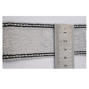 Sier Mylar Braid Trim เสื้อคลุมสำหรับผู้ใหญ่เครื่องแบบเจ้าหน้าที่ที่สง่างามหรือเครื่องแต่งกาย - Product Image 1