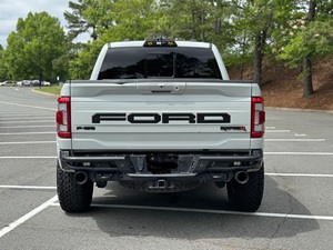 <span class=keywords><strong>Ford</strong></span> F-150 <span class=keywords><strong>Raptor</strong></span> R <span class=keywords><strong>4x4</strong></span> Super Crew 2023, moteur V8 suralimenté 5,2 L, pick-up automatique - Product Image 2