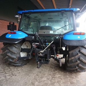 Alta calidad para New Holland Componentes de tractor usados Caja de cambios de motor tipo rueda de núcleo de motor para descuentos de paisajismo agrícola - Product Image 3