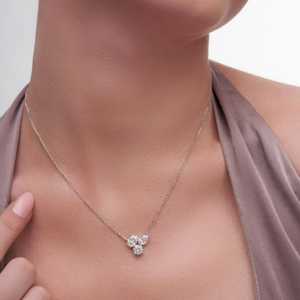 Collar de Diamantes de Lujo de 2.65 Ct con Gemas Luxe Bloom para Mujer en Oro Blanco de 14K con Diamantes Cultivados en Laboratorio, Joyería Fina - Product Image 1