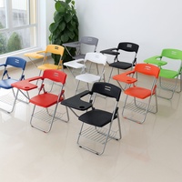 Chaise d'étudiant pliable durable avec tablette d'écriture et porte-livres Siège en plastique Cadre en métal Utilisation en classe