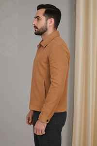 Abrigo Formal Cruzado Beige de Calidad de Exportación para Hombre, Elegante para Oficina y Fiestas, Disponible al Mejor Precio del Mercado - Product Image 2